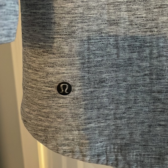 Lululemon going places Jacket Sz 6 - Picture 8 of 8